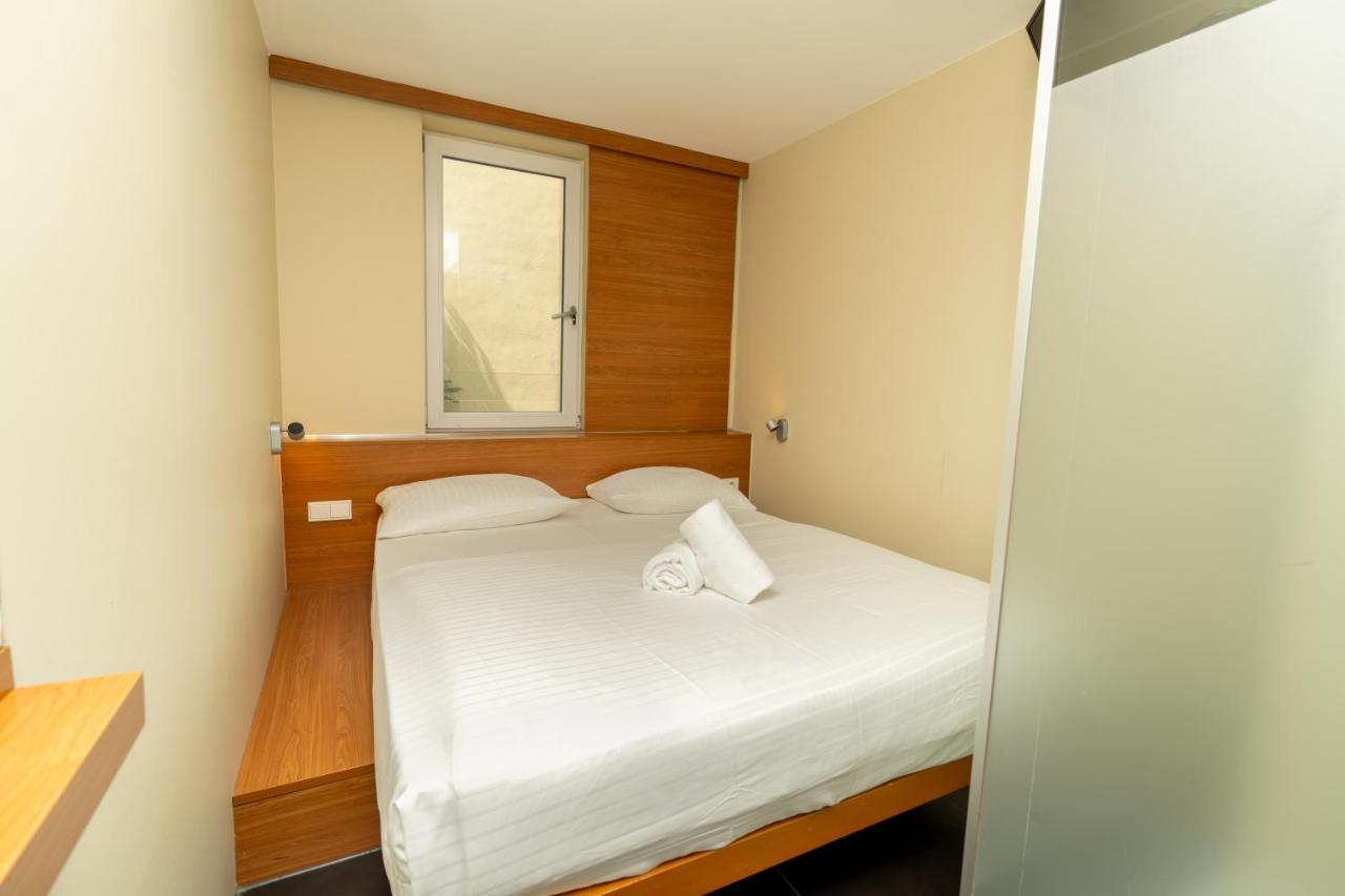 Hotel Duesseldorfer Hof 美因河畔法兰克福 外观 照片